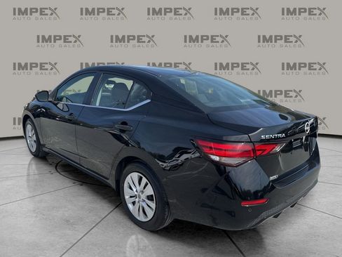 Used 2025 Nissan Sentra S image 3
