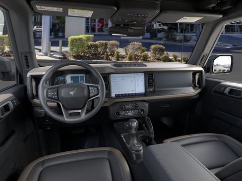 New 2025 Ford Bronco Big Bend w/ Black Diamond Package image 9