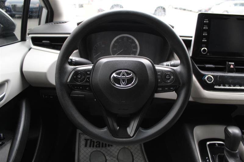 Used 2021 Toyota Corolla LE w/ Carpet Mat Package (TMS) FWD image 14