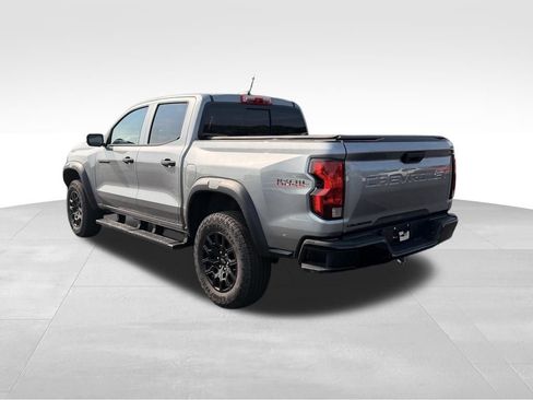 Used 2024 Chevrolet Colorado Trail Boss AWD/4WD image 3