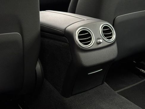 Certified 2022 Mercedes-Benz E 450 4MATIC All-Terrain Wagon w/ Sun Protection Package image 39