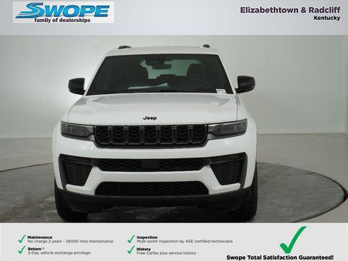 New 2026 Jeep Grand Cherokee Altitude image 8