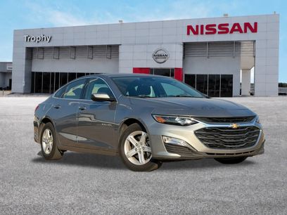 Used 2025 Chevrolet Malibu LS