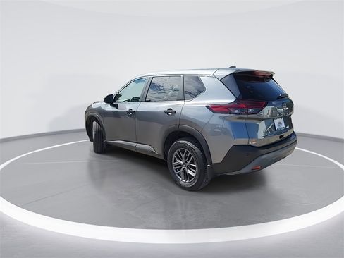 Used 2022 Nissan Rogue S image 6