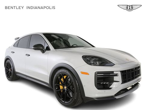 Used 2024 Porsche Cayenne Turbo GT AWD/4WD image 1