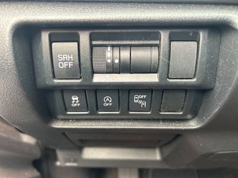 Used 2021 Subaru Crosstrek 2.5i Limited w/ Popular Package #5 image 19