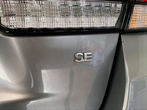 Used 2022 Mitsubishi Outlander Sport SE FWD image 19