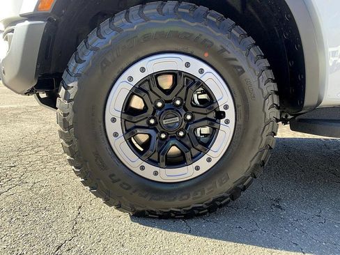 New 2025 Ford Ranger Raptor image 8