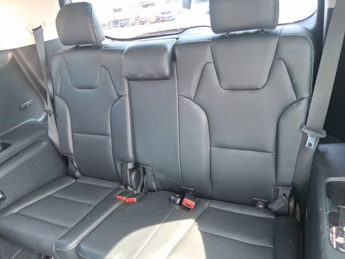 Certified 2024 Kia Telluride S FWD image 16