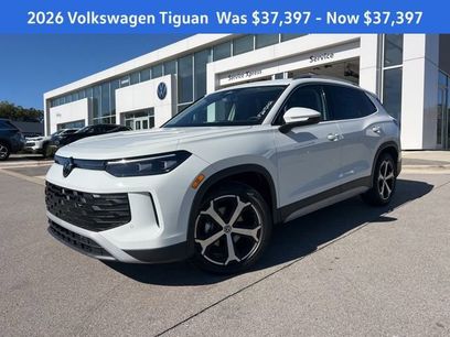 New 2026 Volkswagen Tiguan SE