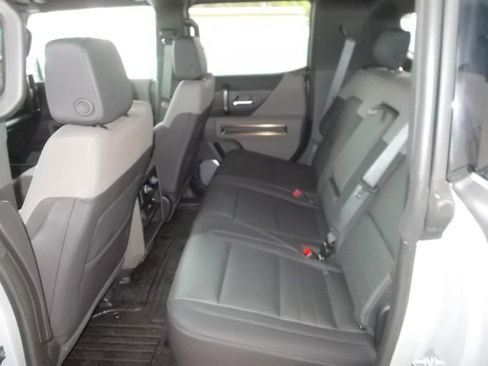 New 2025 GMC Hummer EV 2X image 12