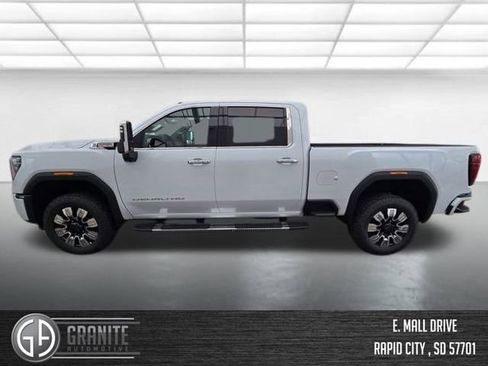 New 2026 GMC Sierra 3500 Denali w/ Denali Reserve Package AWD/4WD image 2