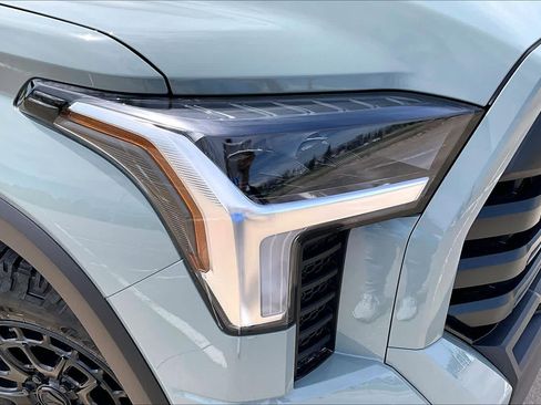 New 2026 Toyota Tundra SR5 AWD/4WD image 13