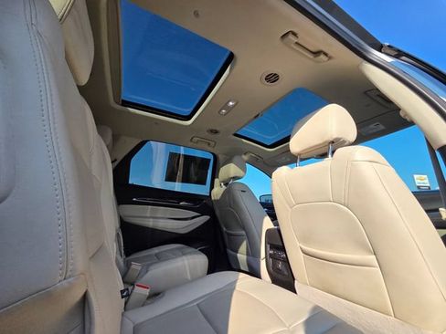 Used 2023 Buick Enclave Essence w/ Experience Buick Package FWD image 43