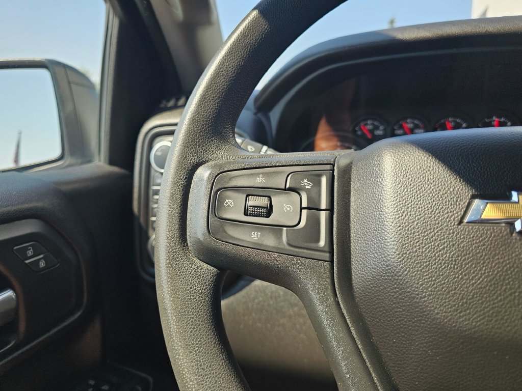 Used 2023 Chevrolet Silverado 1500 Custom AWD/4WD image 35