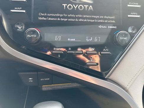 Used 2019 Toyota Camry XSE w/ Driver Assist Package image 19