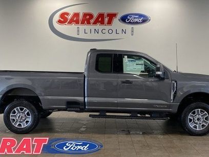 New 2025 Ford F250 XLT w/ FX4 Off-Road Package