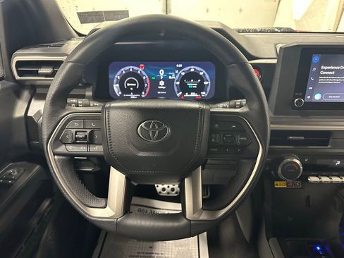 Used 2025 Toyota 4Runner TRD Sport image 17