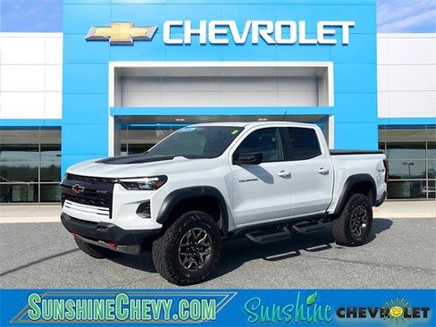 Certified 2024 Chevrolet Colorado ZR2 w/ Technology Package image 1