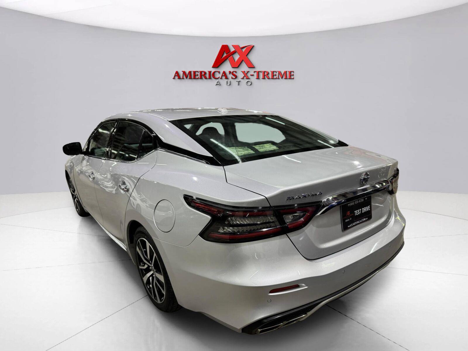 Used 2021 Nissan Maxima 3.5 SV w/ Floor Mat Group FWD image 5