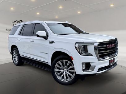 Used 2022 GMC Yukon SLT w/ SLT Premium Package