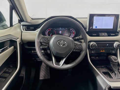 Used 2024 Toyota RAV4 XLE Premium FWD image 21