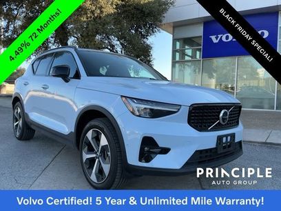 Certified 2025 Volvo XC40 B5 Plus