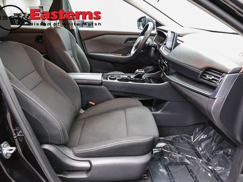 Used 2023 Nissan Rogue S AWD/4WD image 24