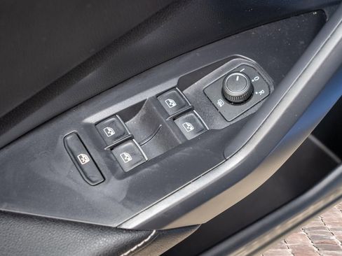 Used 2022 Volkswagen Jetta Sport FWD image 25