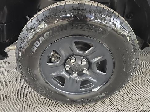 Used 2024 Jeep Wrangler Sport AWD/4WD image 14