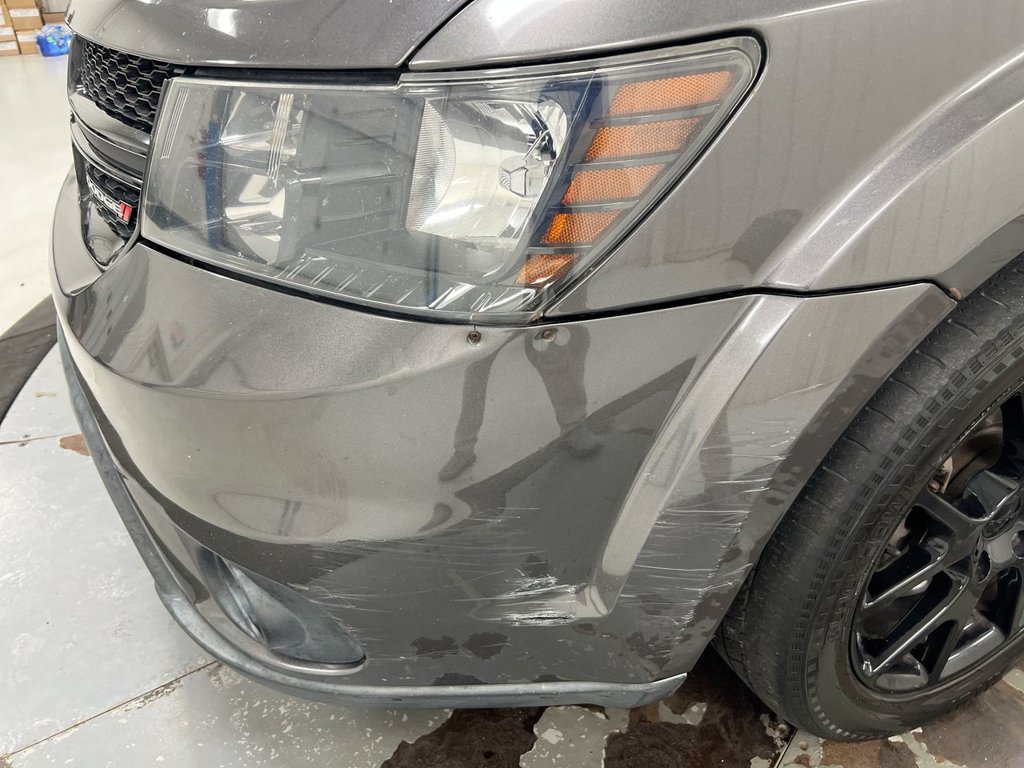Used 2015 Dodge Journey SXT w/ Flexible Seating Group FWD image 29