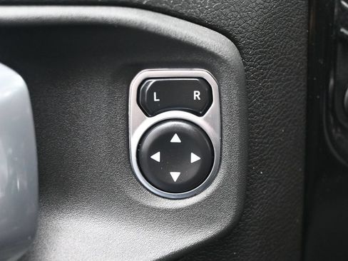 Used 2024 Jeep Wrangler Unlimited Sport AWD/4WD image 11