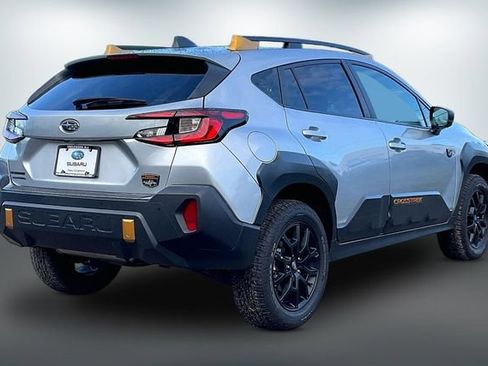 Used 2024 Subaru Crosstrek 2.5i Wilderness AWD/4WD image 13