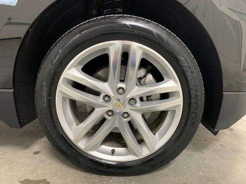 Used 2019 Chevrolet Equinox Premier image 28