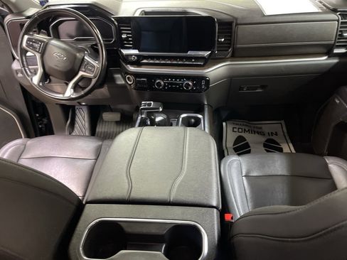 Used 2023 Chevrolet Silverado 1500 LT Trail Boss w/ LT Trail Boss Premium Package image 10