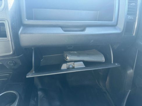 Used 2018 RAM 3500 Tradesman w/ Chrome Appearance Group image 34