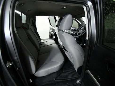 Used 2018 Toyota Tacoma SR5 image 23