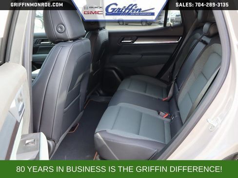 New 2026 GMC Terrain AT4 w/ Convenience Package III AWD/4WD image 21