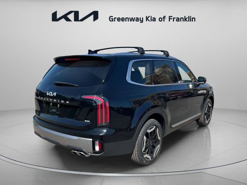 New 2025 Kia Telluride EX w/ EX Captain's Chair Package image 7