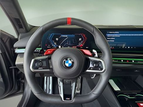 Used 2026 BMW M5 image 21