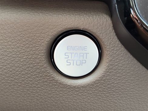 New 2026 Kia Carnival EX image 14