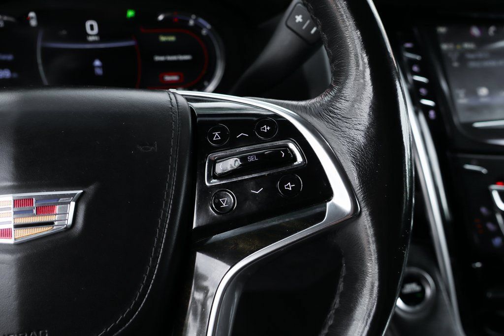 Used 2019 Cadillac Escalade Platinum AWD/4WD image 27
