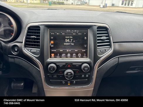 Used 2014 Jeep Grand Cherokee Limited image 16