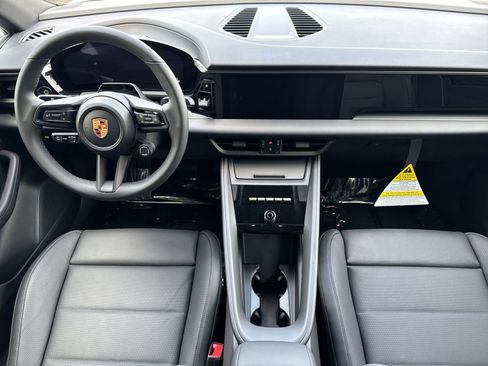 Certified 2026 Porsche Macan 4 Electric AWD/4WD image 6