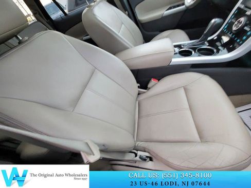 Used 2011 Ford Edge Limited w/ 302A Rapid Spec Order Code image 17