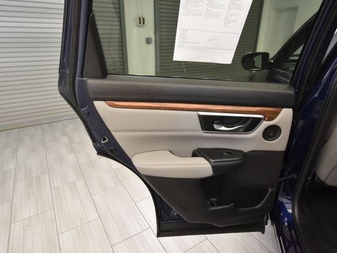 Used 2019 Honda CR-V Touring image 15