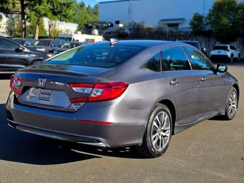 Used 2019 Honda Accord Touring image 7