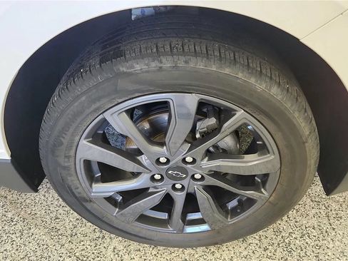 Used 2022 Chevrolet Equinox RS FWD image 30