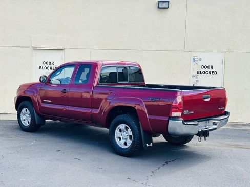 Used 2006 Toyota Tacoma 4x4 Access Cab V6 image 5
