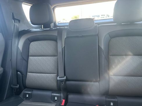 Used 2025 Chevrolet Equinox LT w/ Convenience Package II AWD/4WD image 22